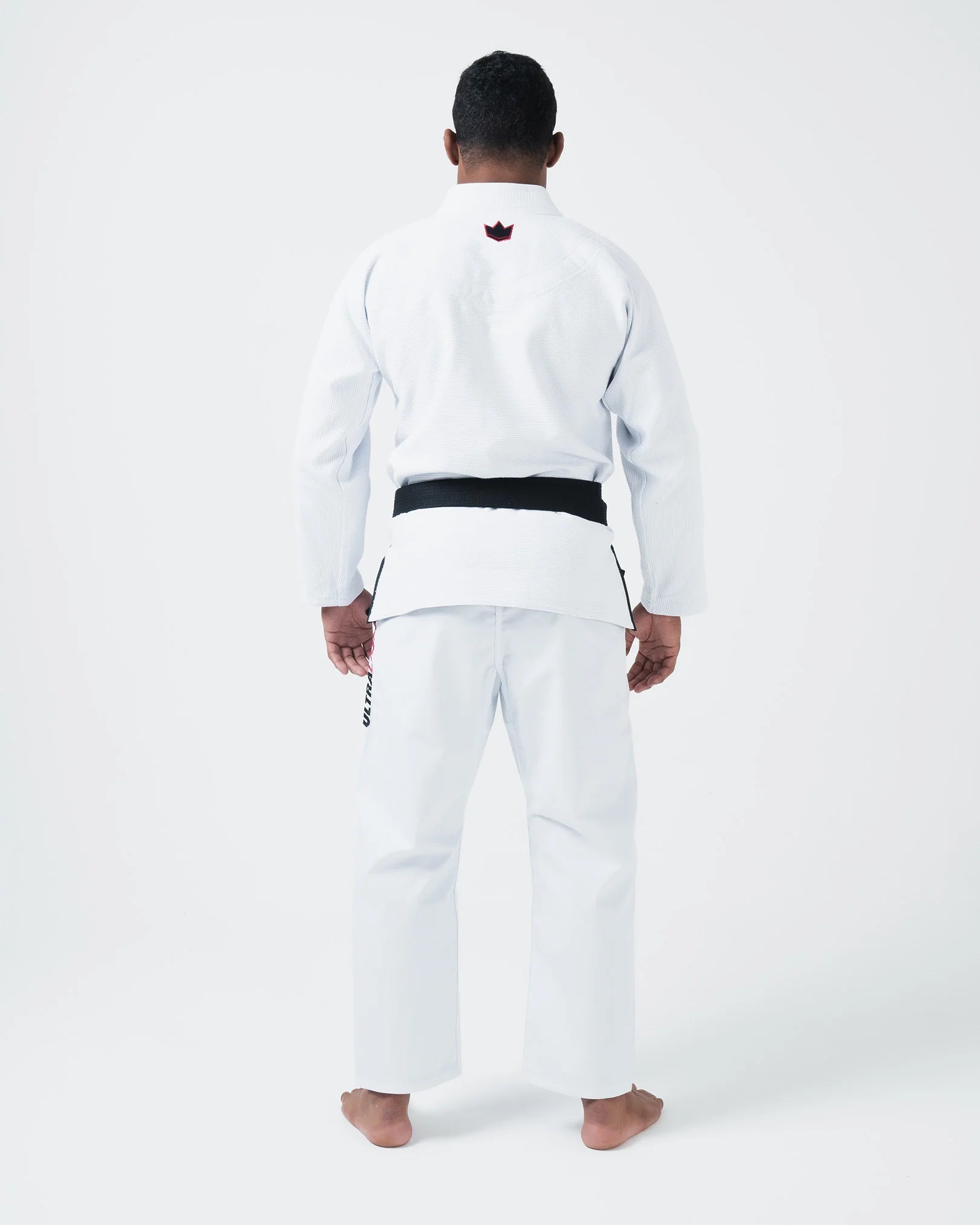 Kimono Brazilian Jiu Jitsu KINGZ Ultralight 2.0 poza facuta pe un model din spate