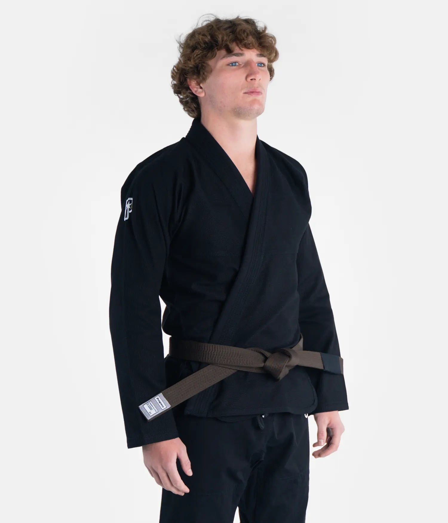 Kimono Brazilian Jiu Jitsu PROGRESS Negru poza facuta pe un model din partea dreapta