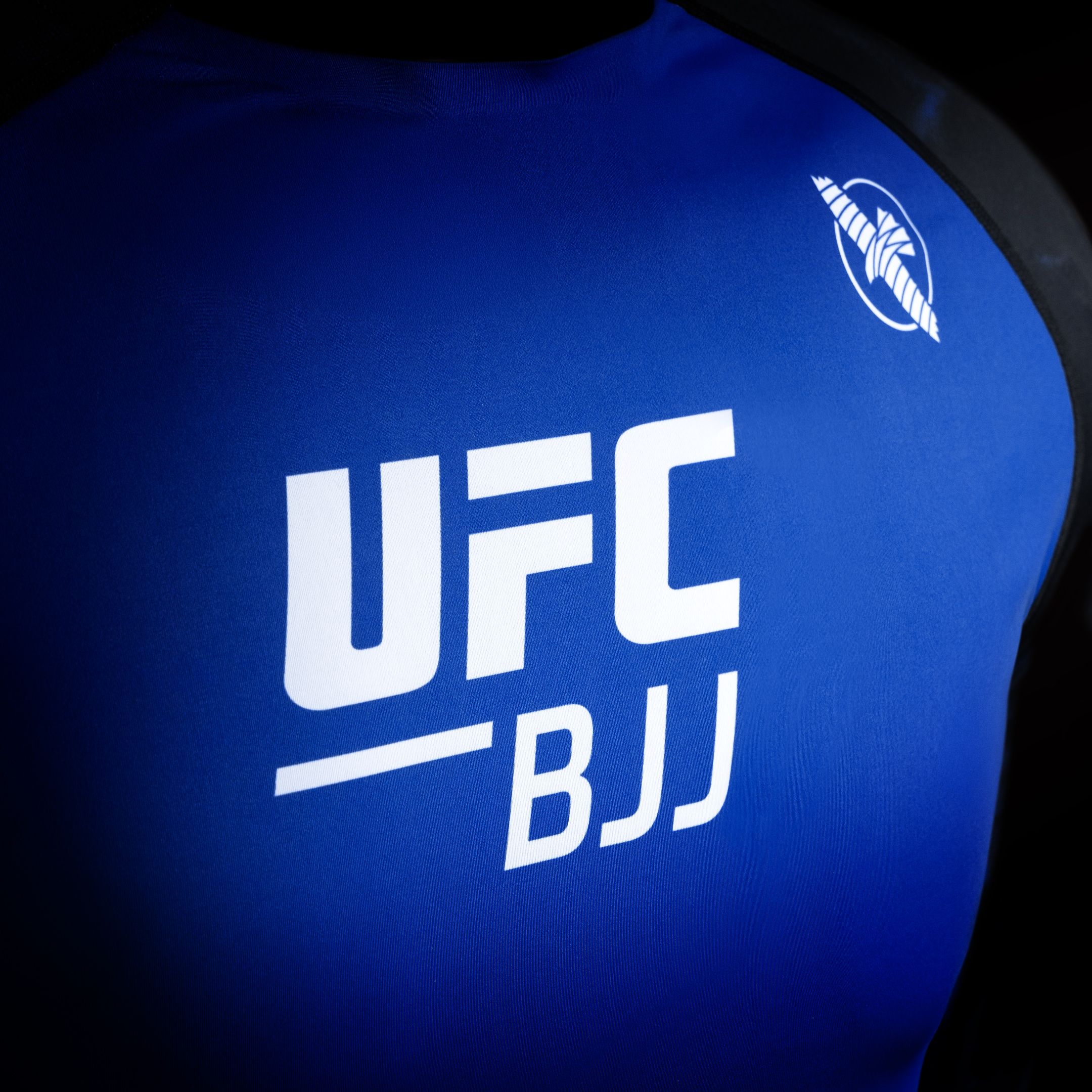 Rashguad Maneca Scurta HAYABUSA X UFC - Negru / Albastru
